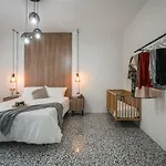 Apartment Altalena Sulla Piazza, Un Affaccio D'eccezione Modena