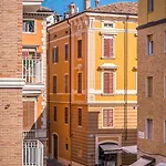 Apartment Altalena Sulla Piazza, Un Affaccio D'eccezione *