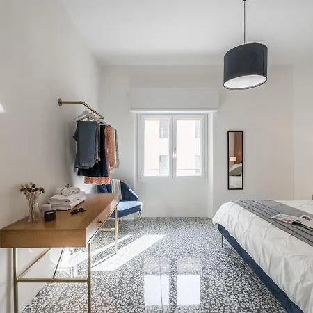 Altalena Sulla Piazza Apartment Modena