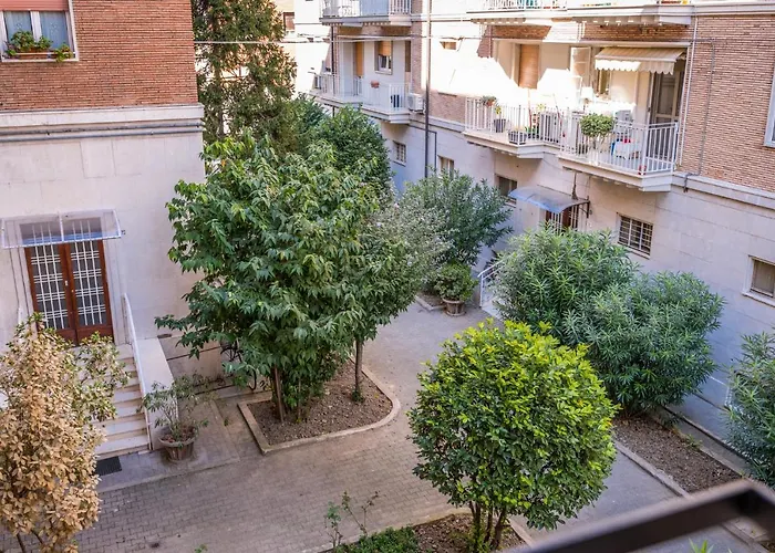 Apartment Altalena Sulla Piazza, Un Affaccio D'eccezione Modena