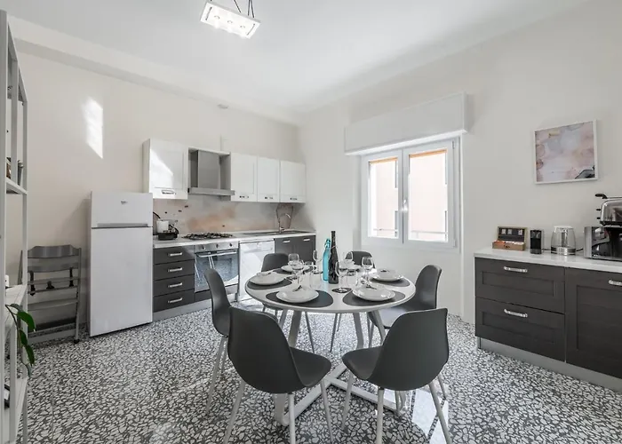 Apartment Altalena Sulla Piazza, Un Affaccio D'eccezione *