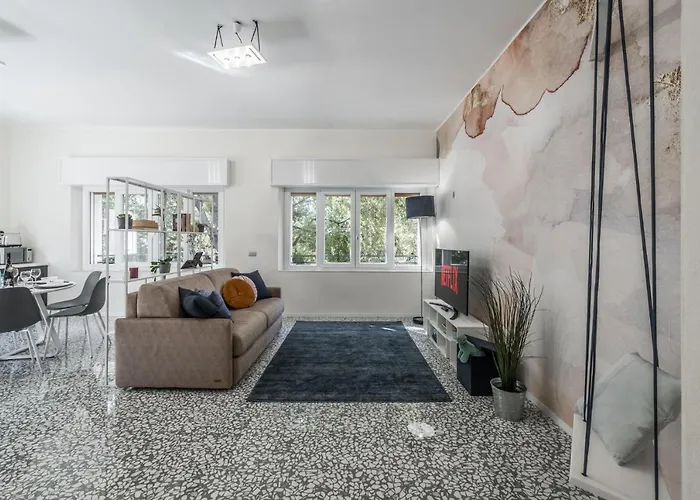 Altalena Sulla Piazza, Un Affaccio D'eccezione Apartment *